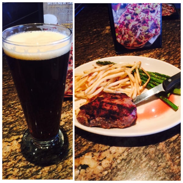 Photo taken at BJ&#39;s Restaurant &amp; Brewhouse by Francis G. on 4/13/2015
