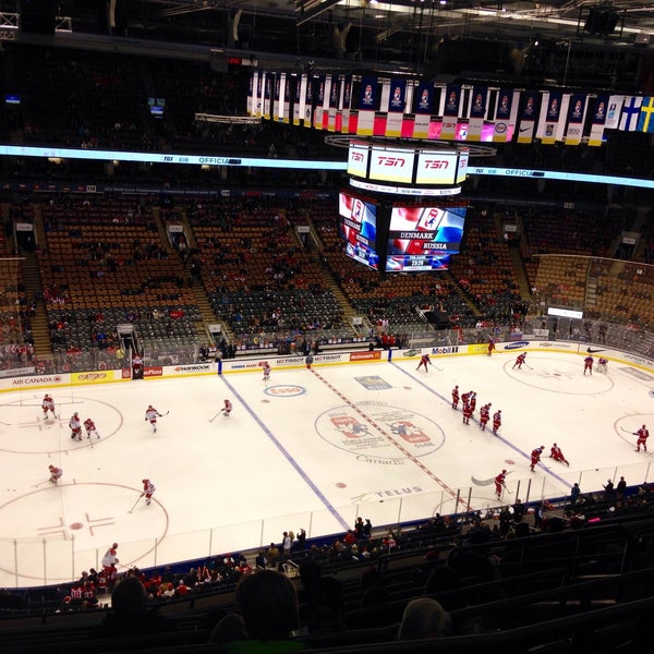12/26/2014 tarihinde Kate C.ziyaretçi tarafından Scotiabank Arena'de çekilen fotoğraf