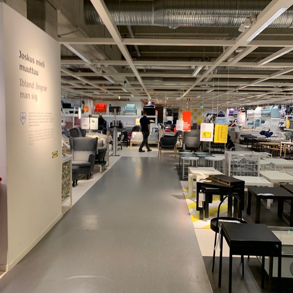รูปภาพถ่ายที่ IKEA โดย Jonas P. เมื่อ 9/29/2019