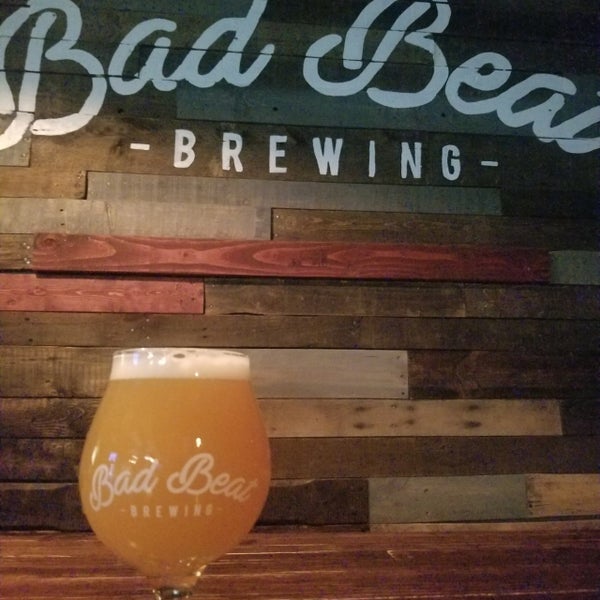 11/7/2020 tarihinde Teri H.ziyaretçi tarafından Bad Beat Brewing'de çekilen fotoğraf