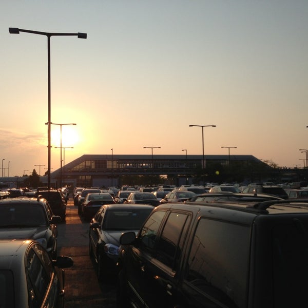 O'Hare Economy Parking Lot E 7 tips from 3326 visitors