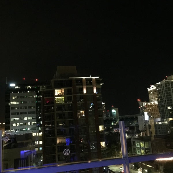 Photo taken at Level 9 Rooftop Bar &amp; Lounge by Mateen S. on 9/12/2015