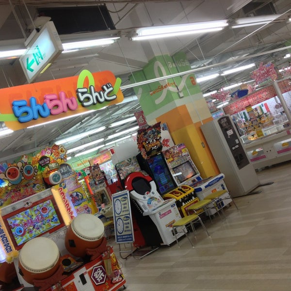 Fotos En モーリーファンタジー 笹丘店 Salon De Videojuegos