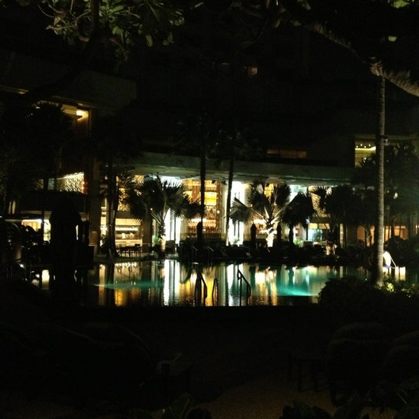 Photo taken at Shangri-La Hotel, Bangkok by Nick B. on 4/2/2013