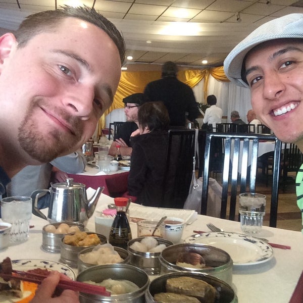 11/9/2014 tarihinde Jesus C.ziyaretçi tarafından The Empress Seafood Restaurant'de çekilen fotoğraf