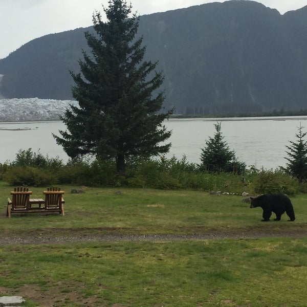 Das Foto wurde bei Taku Lodge von itamarav am 8/22/2018 aufgenommen