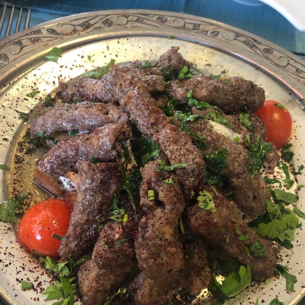 Photo prise au Tiritcizade Restoran Konya Mutfağı par Cansu A. le2/13/2020