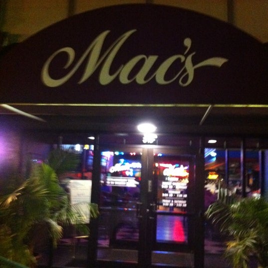 Photo taken at Mac&#39;s Downtown by T C. on 10/27/2012