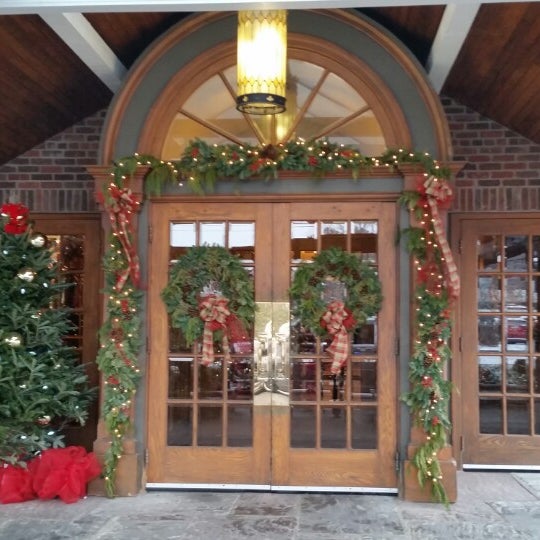 12/29/2014 tarihinde Nancy S.ziyaretçi tarafından Pillar and Post Inn'de çekilen fotoğraf