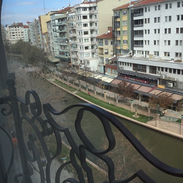 รูปภาพถ่ายที่ Sennacity Hotel โดย Vildan Ç. เมื่อ 4/7/2019