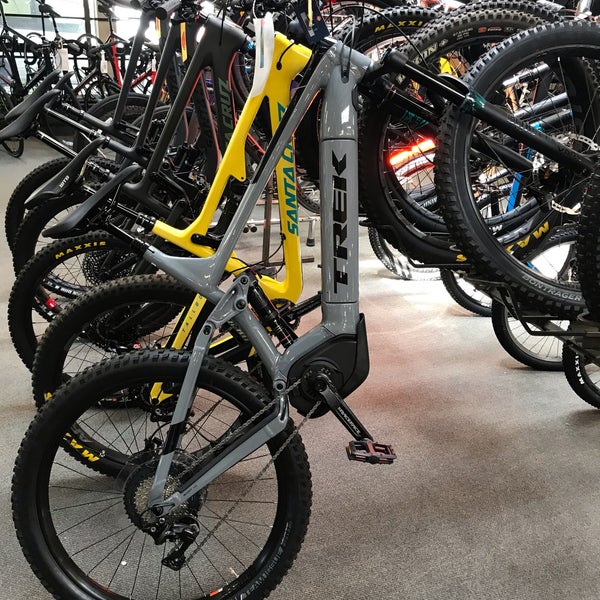 helen's bike shop