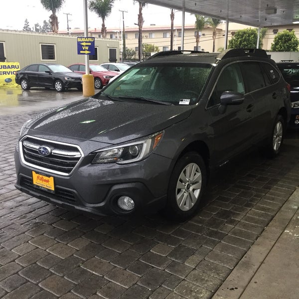 McKenna Volkswagen Huntington Beach Car Dealership in Huntington Beach