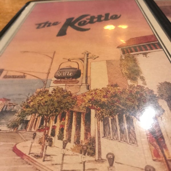 Снимок сделан в The Kettle Restaurant пользователем Andrew P. 12/19/2019