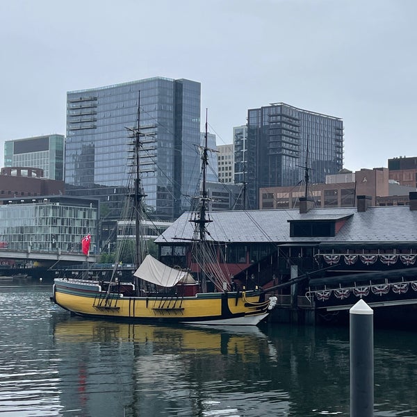 Снимок сделан в Boston Tea Party Ships and Museum пользователем Shawn Ryan R. 7/4/2021