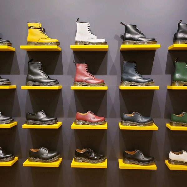 待望 Dr Martens ドクターマーチン 1460 シューレースレス ブーツ Slcp Lk