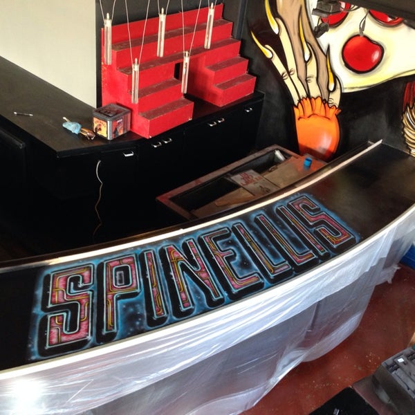 Foto tirada no(a) Spinelli&#39;s Pizzeria por Philly C. em 6/8/2014