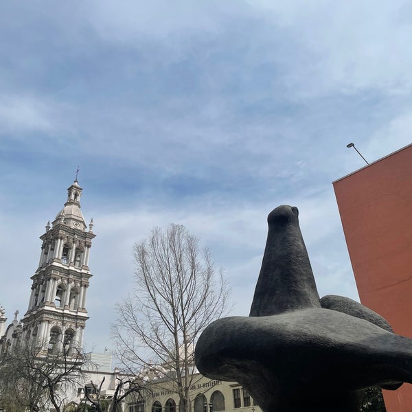 Снимок сделан в Museo de Arte Contemporáneo de Monterrey (MARCO) пользователем Roberto C. 2/10/2024