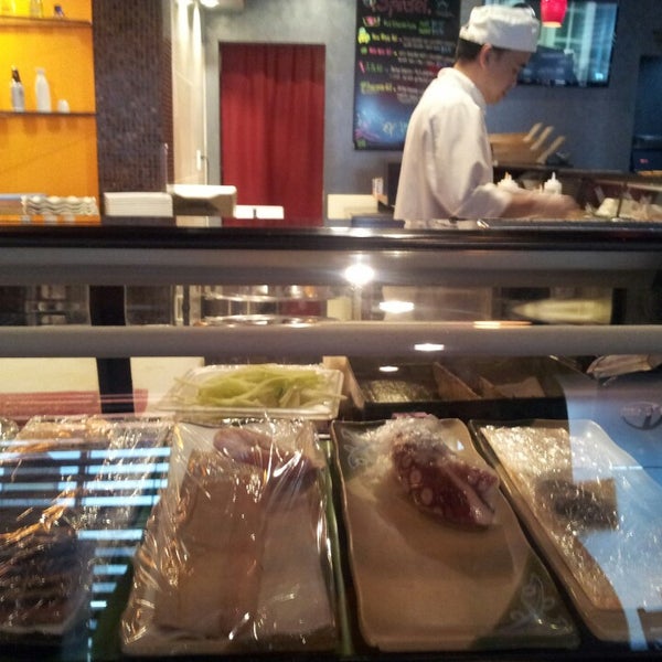 6/1/2014にEve C.がMK&#39;s Sushiで撮った写真