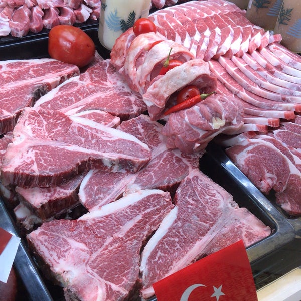 10/6/2019 tarihinde Kaan B.ziyaretçi tarafından İki Kardeşler Kasap &amp; Mangalda Et'de çekilen fotoğraf