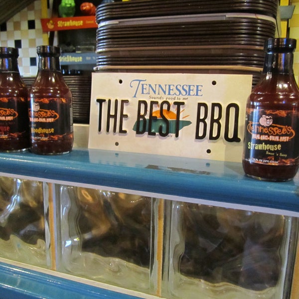 Photo prise au Tennessee&#39;s Real BBQ Real Fast par Tennessee&#39;s Real BBQ Real Fast le2/11/2015