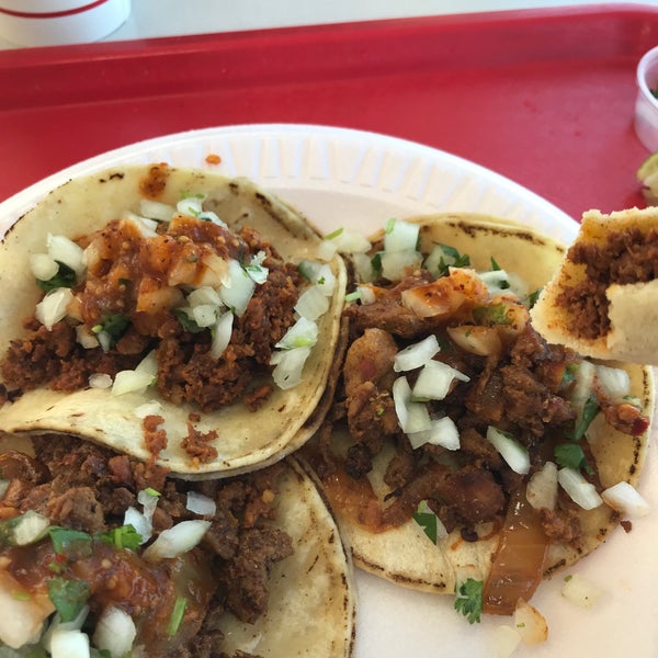 Tacos El Gavilan South LA Los Angeles, CA