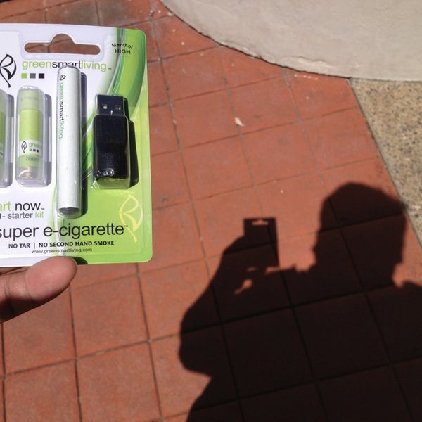 Smokers Land Smoke Shop in Rancho Penasquitos