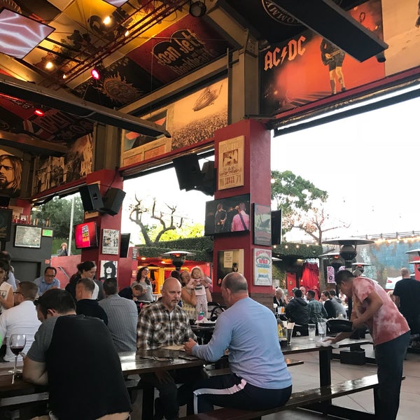 Photo taken at Rock &amp; Brews by Jessica P. on 10/10/2018