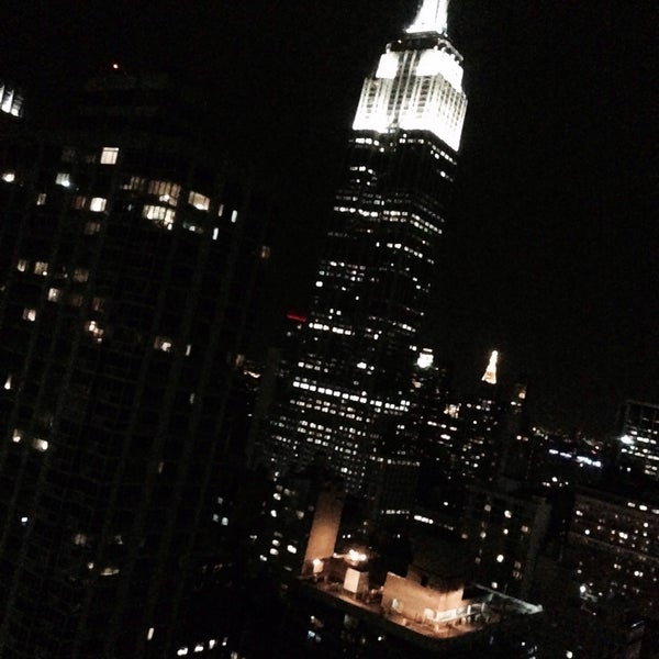 Foto tomada en Residence Inn by Marriott New York Manhattan/Times Square  por Mustafa S. el 3/17/2015
