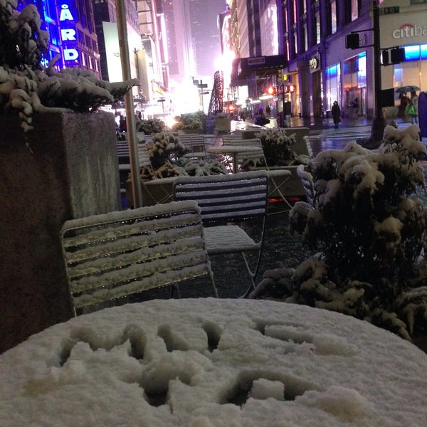 3/21/2015 tarihinde Mustafa S.ziyaretçi tarafından Broadway @ Times Square Hotel'de çekilen fotoğraf