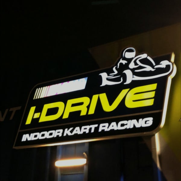 Das Foto wurde bei I-Drive Indoor Kart Racing von Big H am 8/22/2018 aufgenommen
