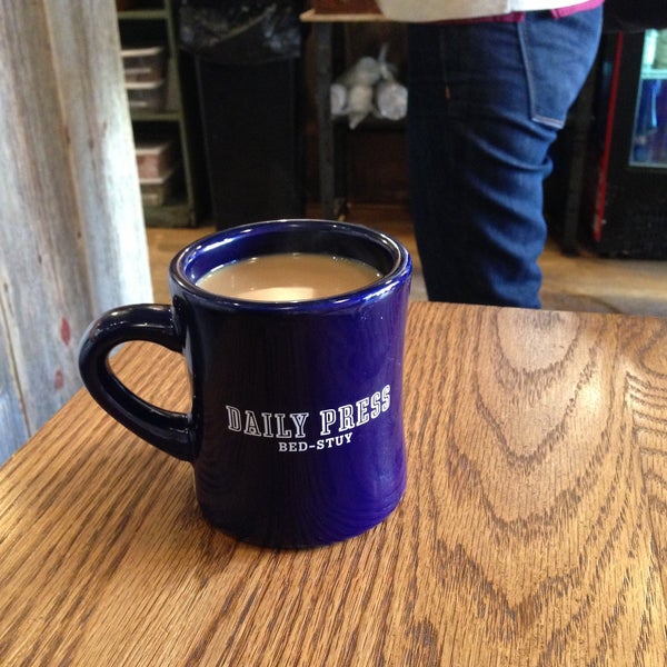 5/2/2013にMichael B.がDaily Press Coffeeで撮った写真