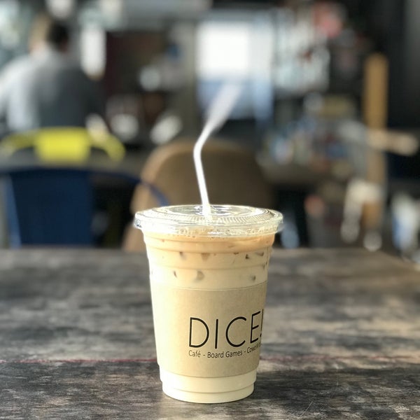 รูปภาพถ่ายที่ Dice! Cafe โดย Dhas I. เมื่อ 12/26/2018