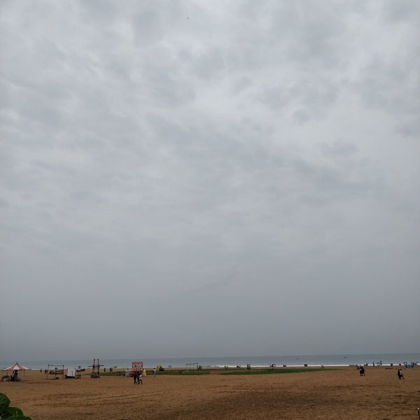 Photo taken at Besant Nagar Beach (Edward Elliot&#39;s Beach) by Raghu V. on 8/11/2018