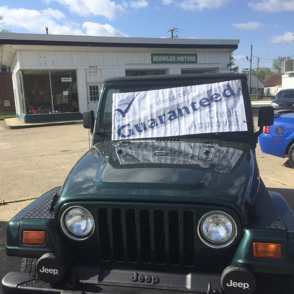 Scowler Motors Car Dealership in West Terre Haute