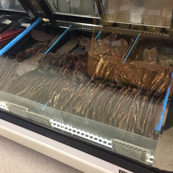 Ulrich's Meat Market Butcher in Pella