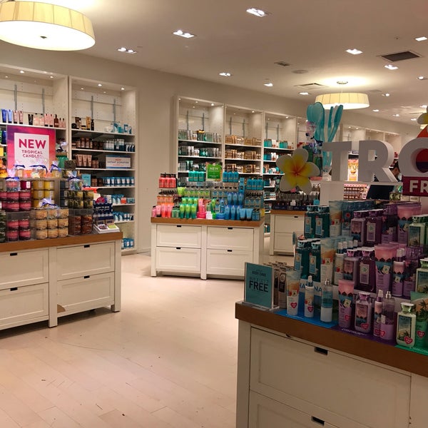 Photos At Bath Body Works Cosmetics Shop In Springfield