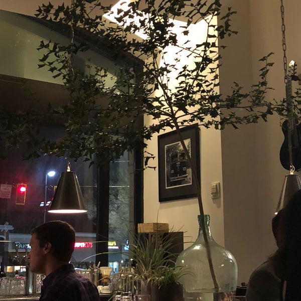 Photo taken at Holeman &amp; Finch Public House by Samira on 1/1/2019