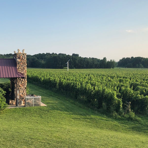 8/3/2018에 Patrick S.님이 South River Winery &amp; Vineyard에서 찍은 사진