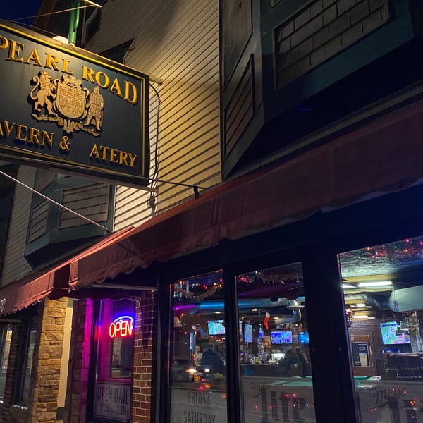 Photos at Pearl Road Tavern & Eatery Old Brooklyn 4370 Pearl Rd