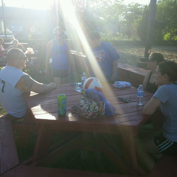 JB's on 41 Volleyball Courts Volleyball Court in Wilson Park