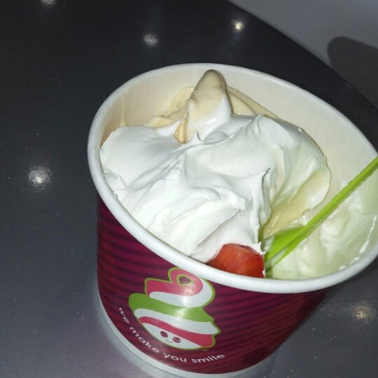 Photo taken at Menchie&#39;s by Charles A. on 6/1/2014