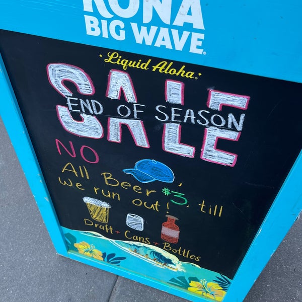 Gowanus Yacht Club Beer Garden in Brooklyn