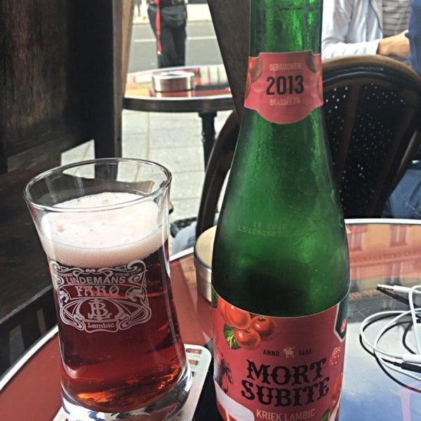 Photo taken at La Gueuze by Muse S. on 8/21/2016