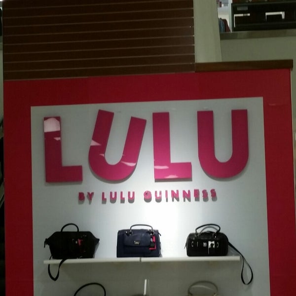 1/3/2015 tarihinde LuLu R.ziyaretçi tarafından East Towne Mall'de çekilen fotoğraf