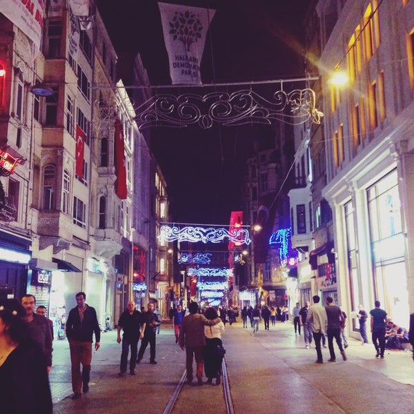 Photo taken at İstiklal Avenue by Umut A. on 5/19/2015