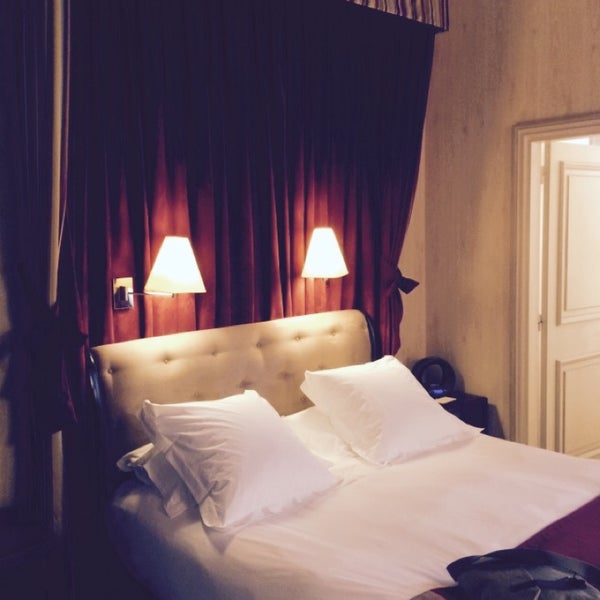 Foto tomada en Hôtel d&#39;Aubusson  por Mike W. S. el 10/15/2014