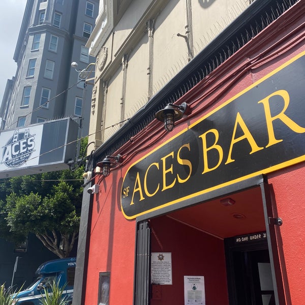 Foto tirada no(a) Ace&#39;s Bar por Divagrip em 9/1/2021