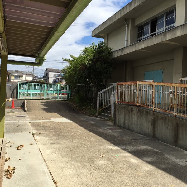 Photos At 枚方市立 津田南小学校 枚方市 大阪府