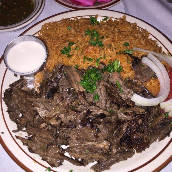 Foto scattata a Al Natour Middle Eastern Restaurant da Jack S. il 10/21/2015