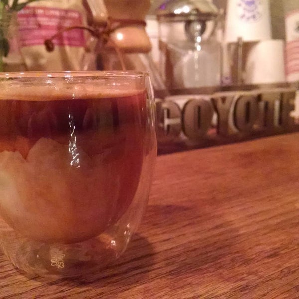 7/27/2015에 Fernando R.님이 Coyote Specialty Coffee &amp; Tea bar에서 찍은 사진